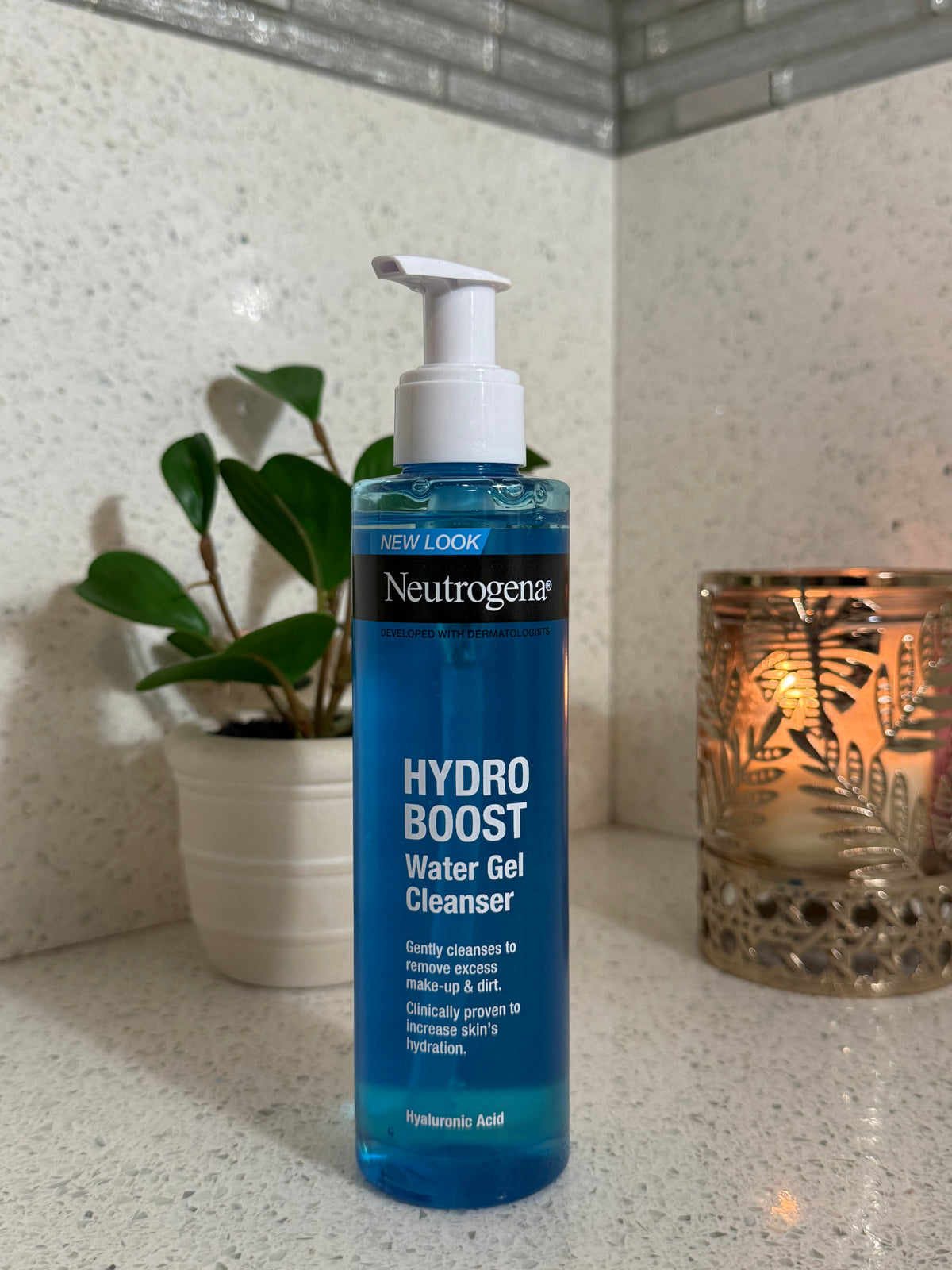 Hydro Boost – Gel Limpiador Facial Hidratante