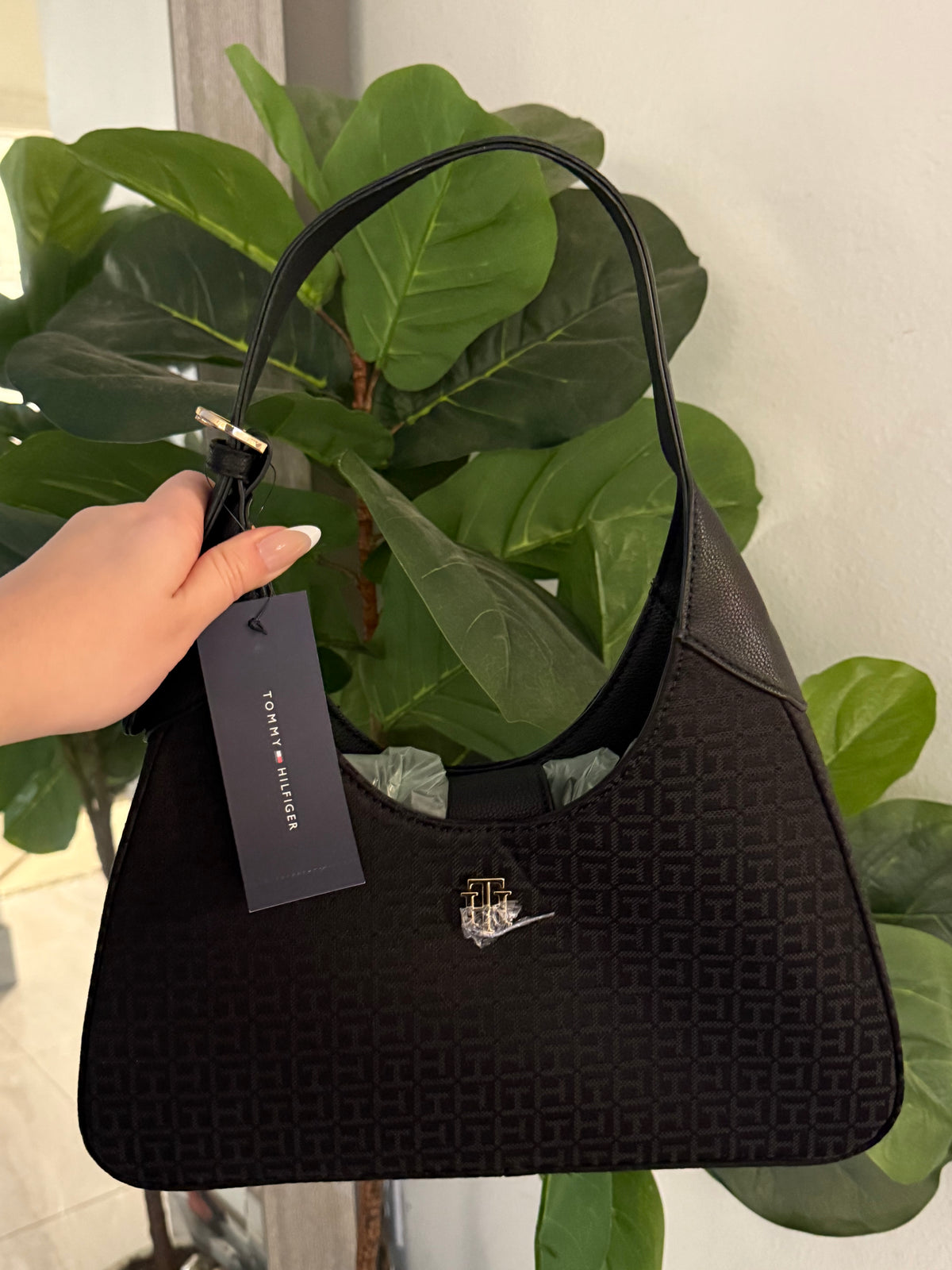 Shoulder bag Tommy Hilfiger